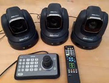 دوربین و کنترل کننده دیتاویدئو